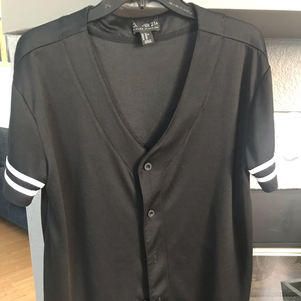 F21 Black Jersey